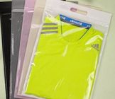 Klare transparente PVC-Tasche, Seitendichtung der Kleidung Pin-PVC-Aufhänger-Taschen-drei