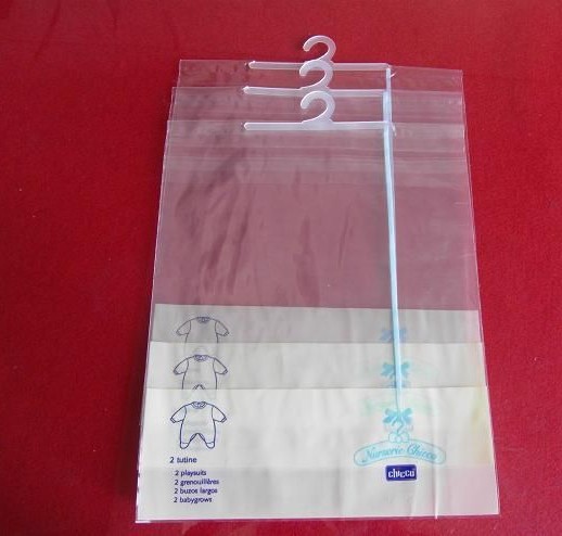 PVC-PET Kleidert-shirt Plastikbeutel, die mit Haken verpacken und Reißverschluss schieben