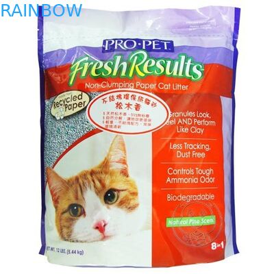 Reißverschluss-Nahrung- für Haustierebeutel, 5,44 Kilogramm-Hündchen stehen oben das Plastikverpacken der Lebensmittel