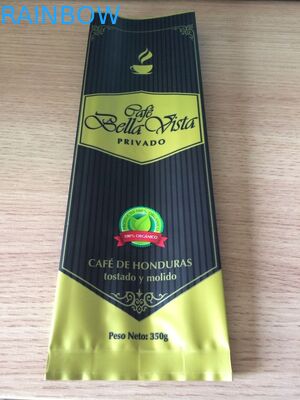 Kaffee-rote Plastikbeutel, die Nahrungsmittelgrad mit Unterseite verpacken