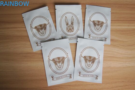 Drei Verpackenbeutel des Seitendichtungssamens/weiße Griffdichtungsgewürztrockenblumengesteckmatttasche