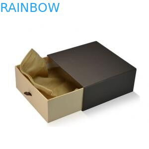 Herz-Form bereitete verpackenden den Geschenk-Papierkasten, Brown-Sahnepapierkasten-kundengebundene Größe auf