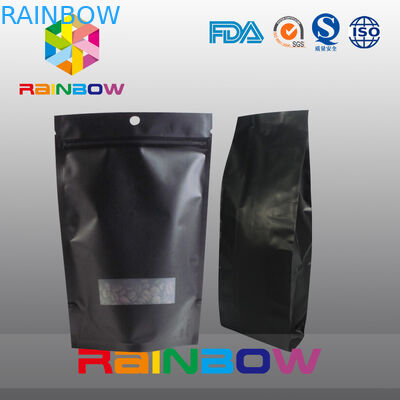 Das schwarze Plastikbeutel-Verpacken 70g 100g 250g 500g steht oben Kaffeebohne-Tasche mit Ventil