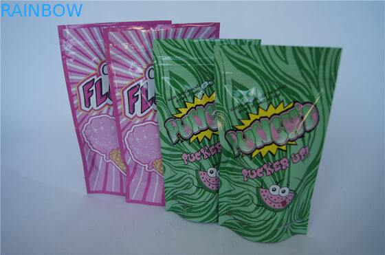 Das starke Farbplastikbeutel-Verpacken der Dichtungs-8/Lebensmittelverpackung steht oben Beutel