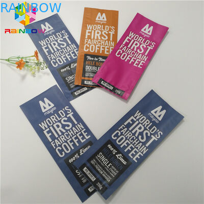 Viererkabel-Dichtungs-fertiger Folien-Mattbeutel, der Seitenkeil-Kaffee-Tasche mit Ventil verpackt