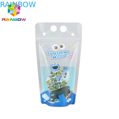 Gravüre, welche die Plastiktasche verpackt bunte Strohe für das Verpacken des flüssigen Getränks druckt