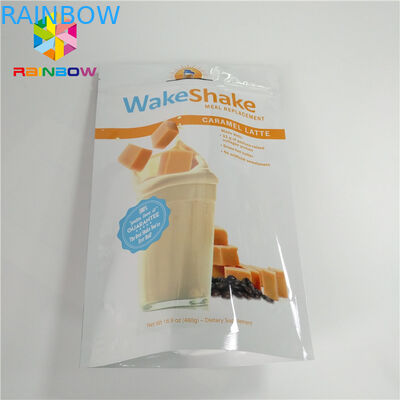 Verpackenden die Nahrungsmittelgrad-Plastikbeutel, Aluminiumfolie stehen einsackt oben langlebiges Gut mit Reißverschluss