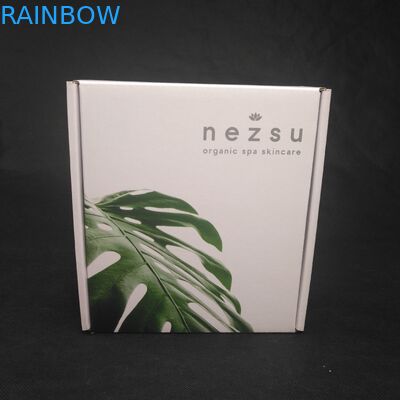 Der harte verpackende Wellpappen-Papierkasten, stempelschnitt Farbe des Papierhandwerks-Kasten-CMYK