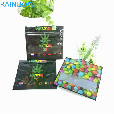 Transparenter Kräuterweihrauch, der der kleiner klare Seitenaluminiumfolie des Reißverschluss-verpackt