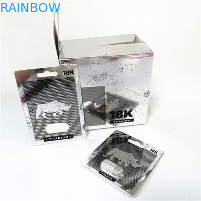 Zeigen Sie UVeffektpapierkarten mit der Blase an, die rosa Pussycatkarten-Verpackungskästen verpackt