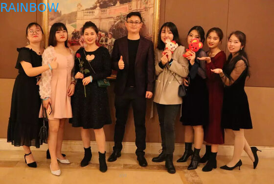 Spezieller geformter Drucklogo food grade juice milk Jelly Liquid Stand herauf Flaschen-Form-Kissen