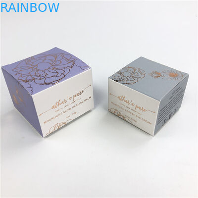 Der Papierkasten, der für ätherisches Öl verpackt, füllt Kästchen-heiße Folien-weiße Pappe ab