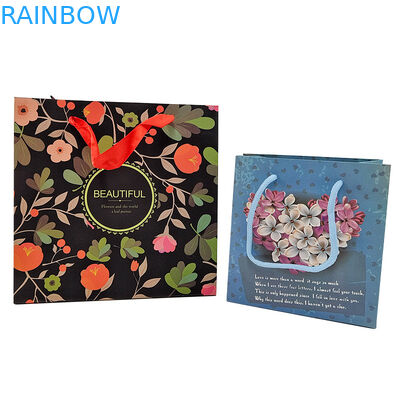 Einheitliche Verpackung aus Kraftpapier mit Griff