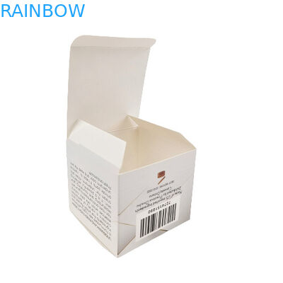 Großflächige Verpackungen sehen nicht weiter als ein Faltschachtel