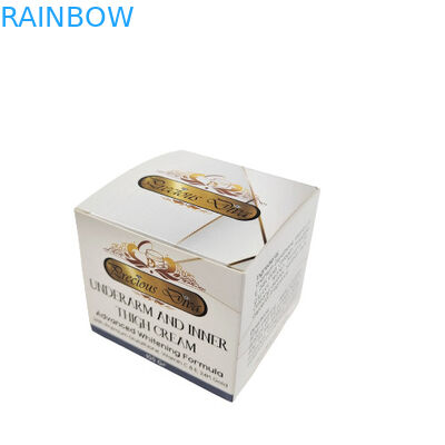 Großflächige Verpackungen sehen nicht weiter als ein Faltschachtel