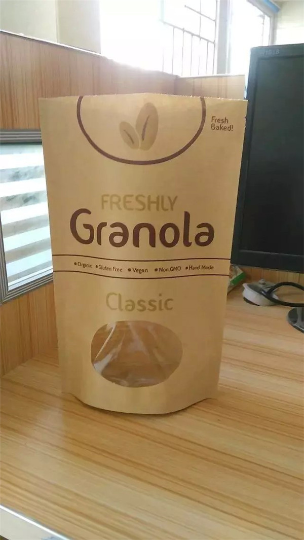 Die Gewohnheit, die gedruckt wird, stehen oben Kraftpapier-Tasche, die Imbiss-Tasche, die mit Fenster verpackt