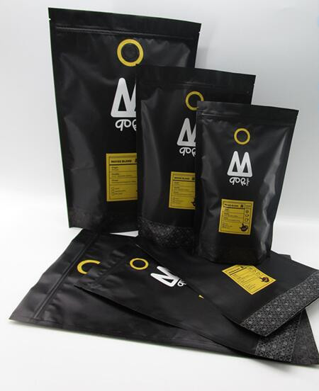 Das biologisch abbaubare Kaffeebohne-Folien-Beutel-Verpacken tritt für Nelken-Kakaobohnen ein