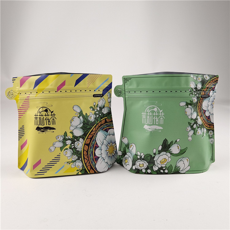 Customized Logo Matte Finish Heat Seal Lebensmittelverpackungsmaterial Aluminiumfolie Snack-Tasche Verpackung