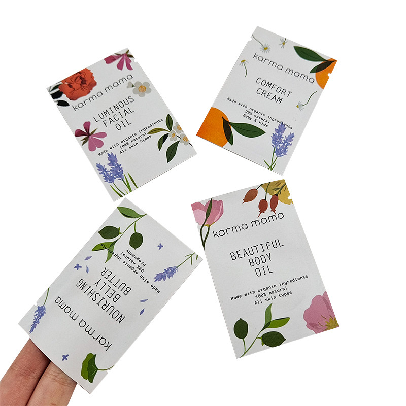 Braunfarbiger Haustierfutterbeutel mit Stand-up-Design und Matt-Finish