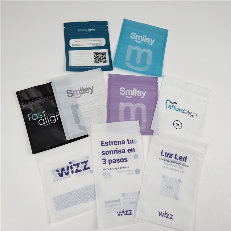 Großhandel Custom Printed Flat Bag Mylar Verpackung Zahn Aligner für die Zahnpflege mit Reißverschluss