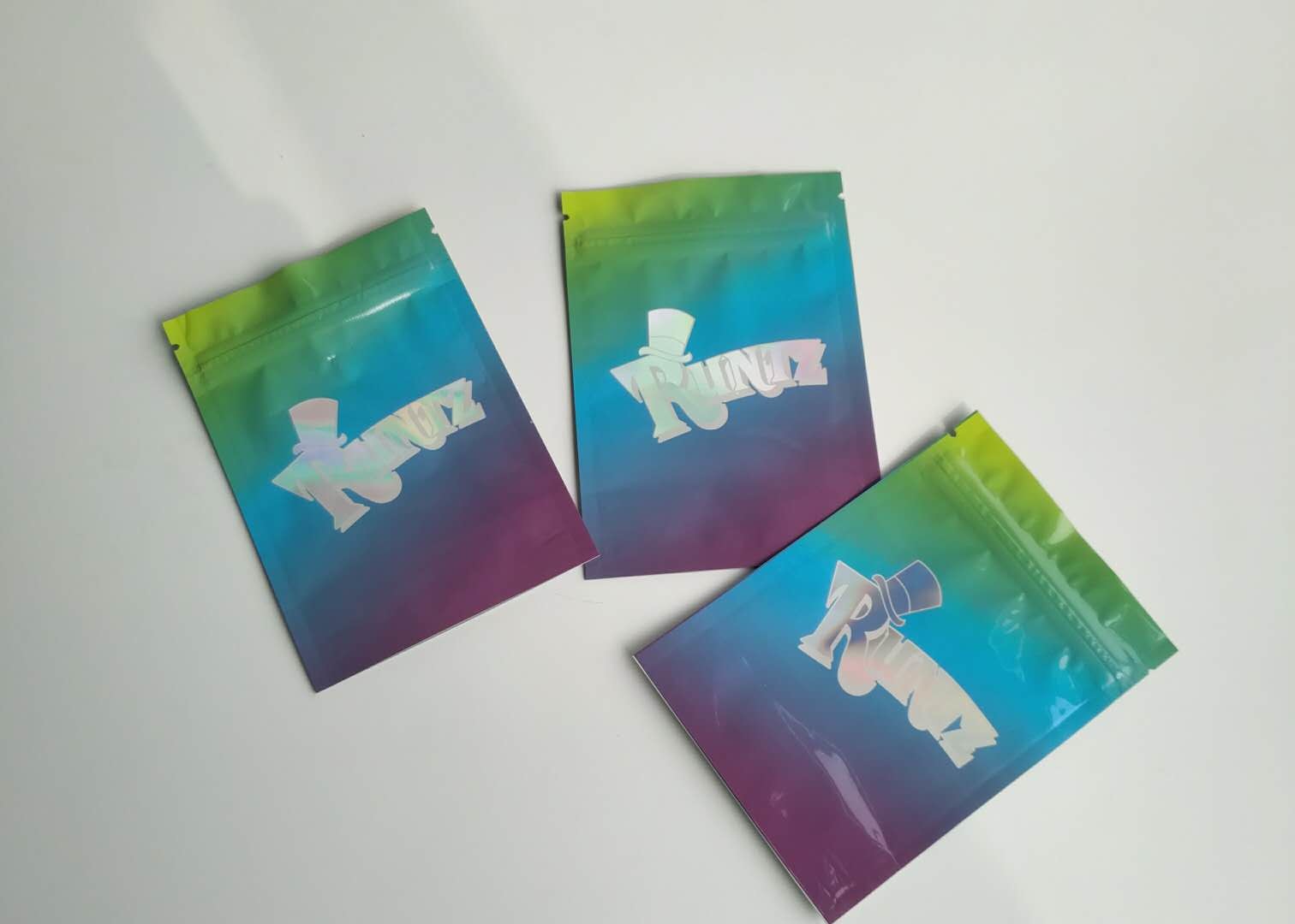 Plastik-Hologramm-Aluminiumfolie stehen oben Beutel Runtz-Tasche eine 100 Mikrometer-Stärke für Nahrung