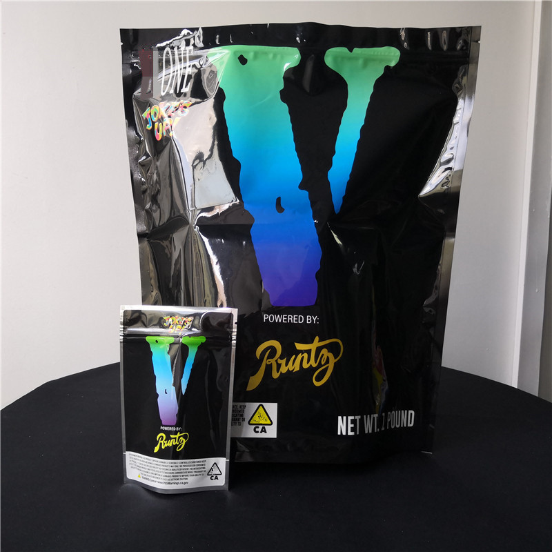 Der Geruch-Beweis, der Plastik ist, stehen oben Verpackenwiederversiegelbare taschen Beutel-Blumen-Plastik