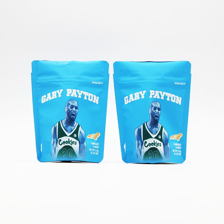 Der kundenspezifische verpackende Taschen-Kräuterweihrauch, Plastik-Plätzchen steht oben Reißverschluss-Beutel