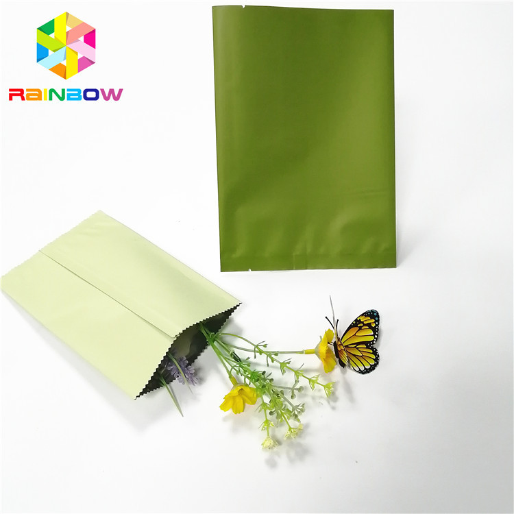 Kundengebundener Logo-Folien-Beutel, der die mittlere Dichtung feuchtigkeitsfest für Süßigkeit verpackt