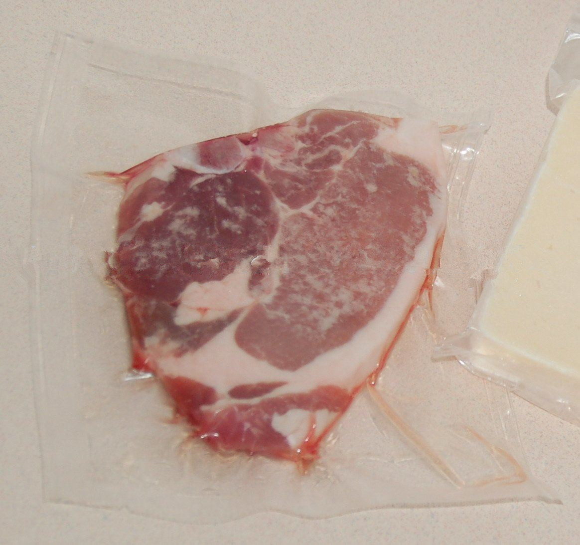 HAUSTIER/PET Nahrungsmittelgrad-Vakuumdichtung sackt buntes Drucken mit unterem Keil ein