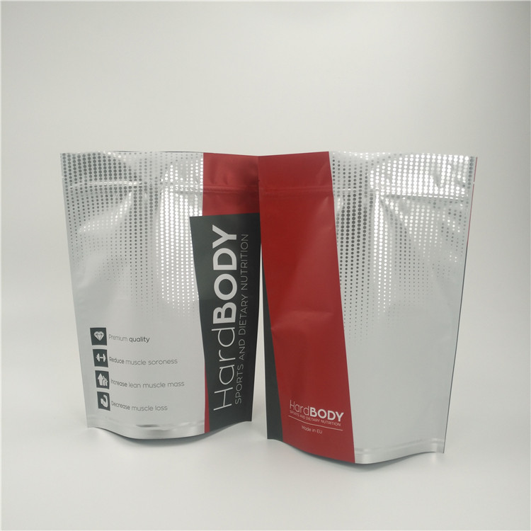 Die Hanf-Plastikbeutel, die Nahrung verpacken, stehen oben Reißverschluss-Tasche