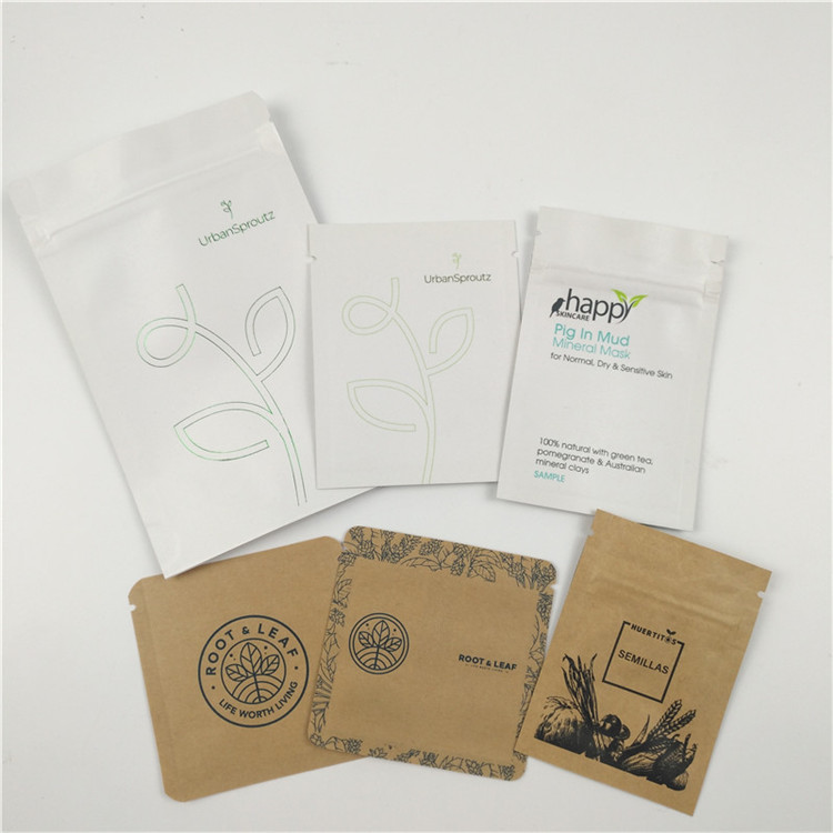 Mini Kraft Paper Cosmetic Pouch, der mit Reißverschluss-leerem Folien-Kaffee-Tee-Pillen-Kissen verpackt